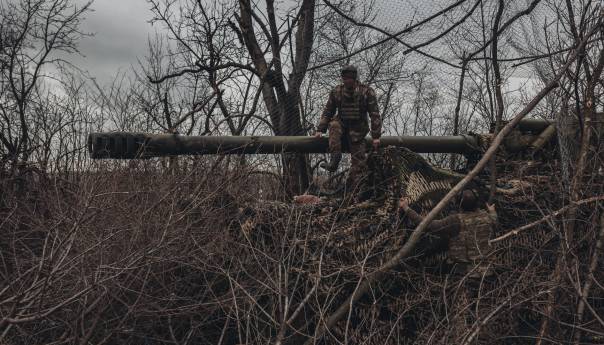 Bahmut i dalje neosvojiva trvđava, Rusiji nedostaje streljiva