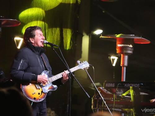 Bajaga i instruktori nastavili muzičku feštu u Sarajevu uz nezaboravne hitove