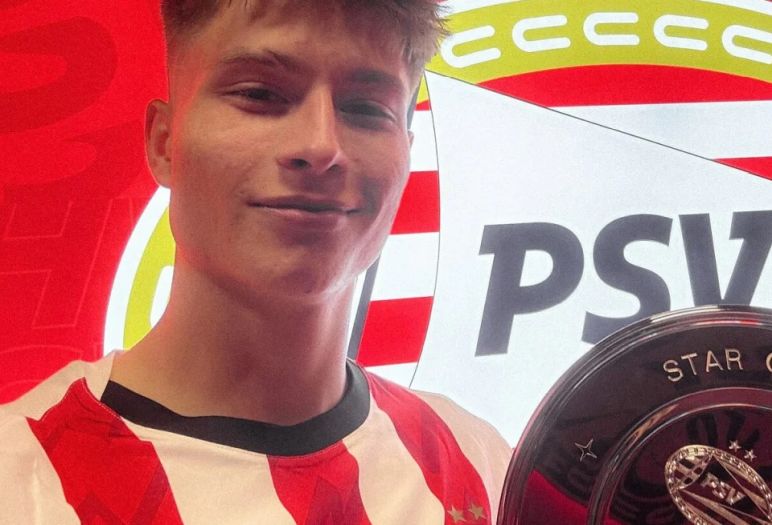 Bajraktarević proglašen igračem utakmice u pobjedi PSV-a