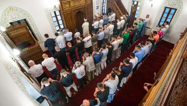 Bajram-namaz klanjan u džamijama širom Crne Gore