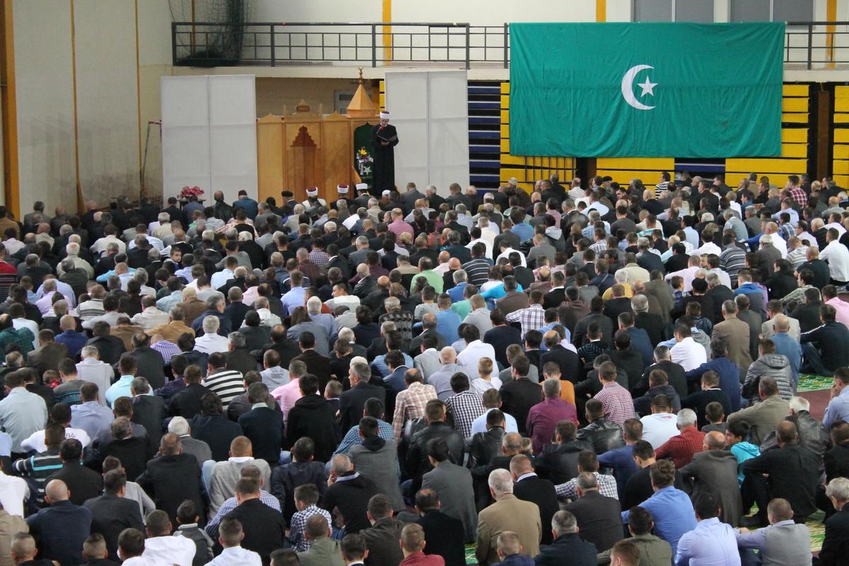 Bajram namaz klanjat će se u 47 mesdžida i džamija na području Mostara