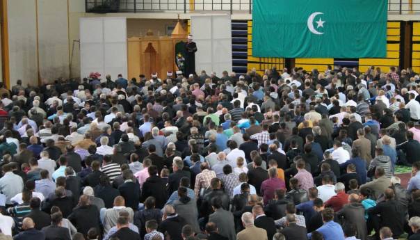 Bajram namaz klanjat će se u 47 mesdžida i džamija na području Mostara