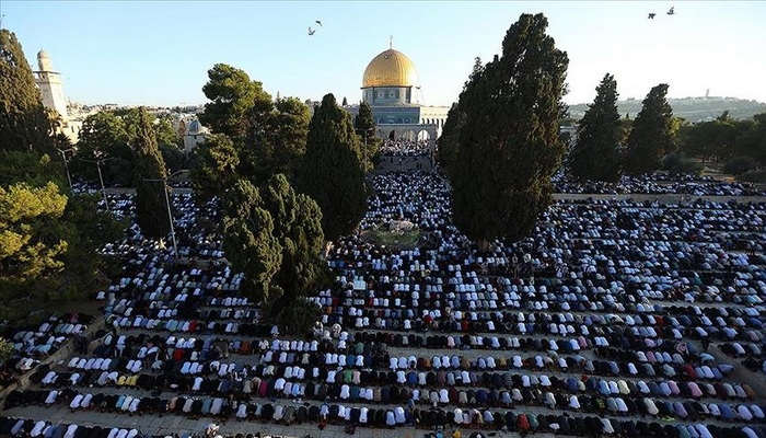 Bajram namaz u Al-Aksi klanjalo oko 100.000 vjernika