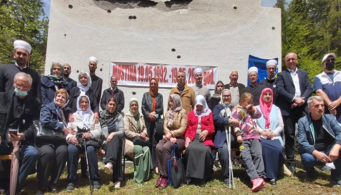 Bakal: Došli smo da kažemo – evo nas, živi smo