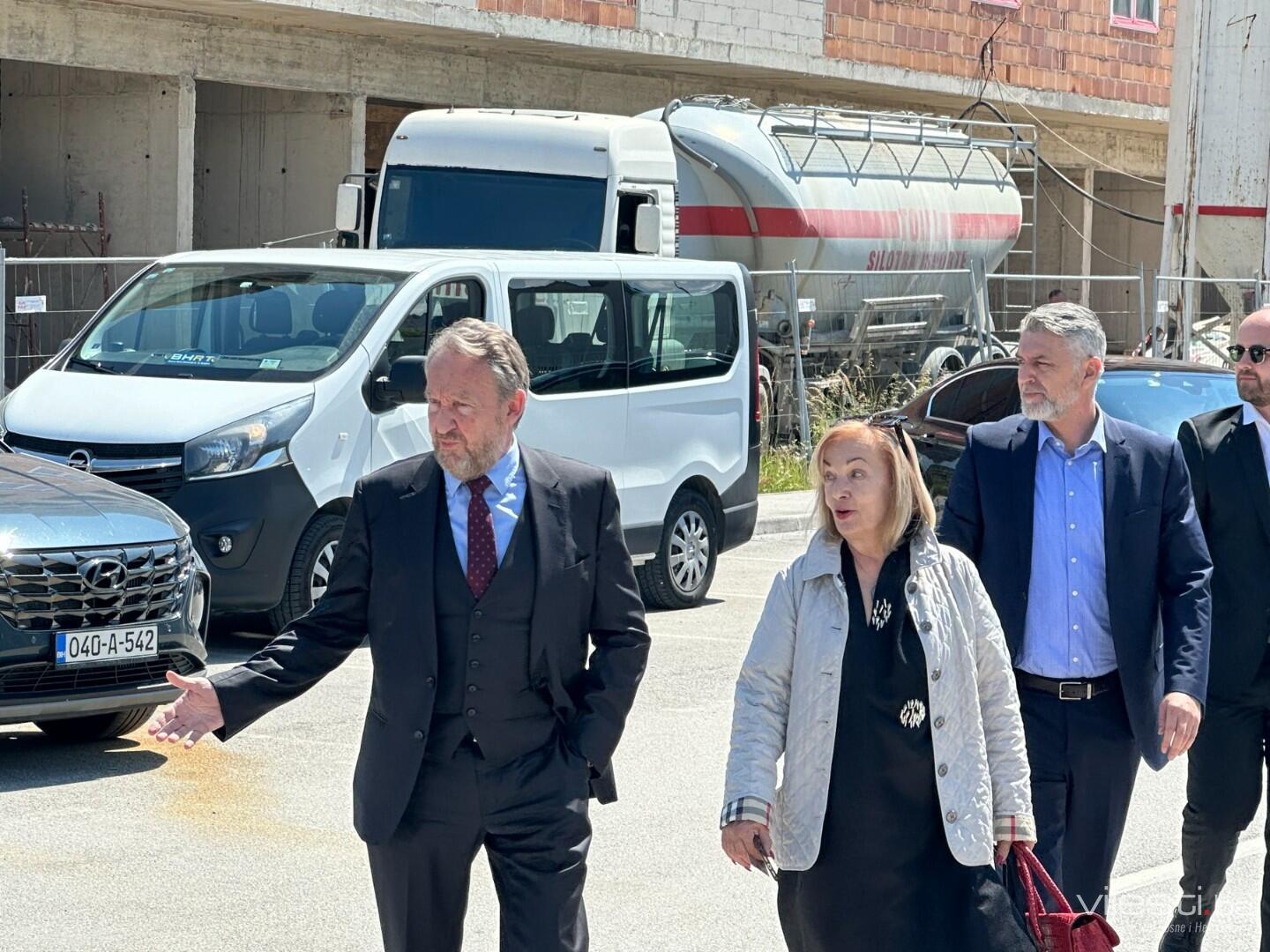 Bakir Izetbegović stigao na saslušanje u SIPA-u