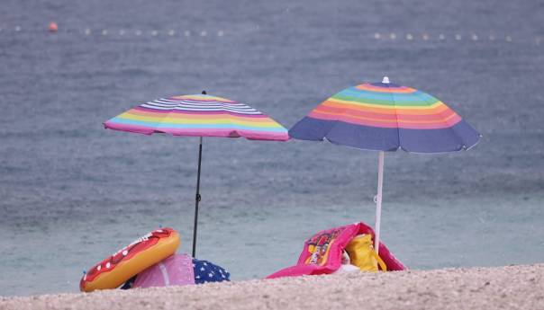 Bakterija Escherichia coli na plaži Klenovica u Hrvatskoj