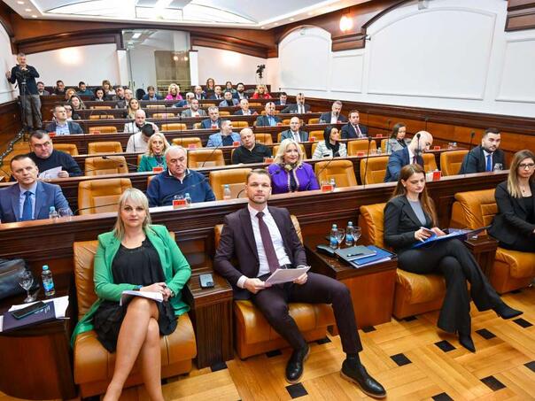 Banja Luka izgubila tri miliona KM zbog uskraćenih prihoda od PDV-a i parkinga