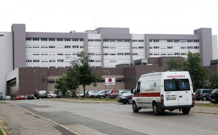 Banja Luka: Pacijentica skočila sa trećeg sprata UKC RS