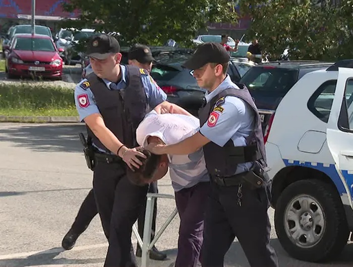 Banjalučanin osumnjičen za dječiju pornografiju sproveden u Okružno javno tužilaštvo