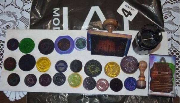 Banjalučanin uhapšen zbog falsifikovanja PCR testova i diploma