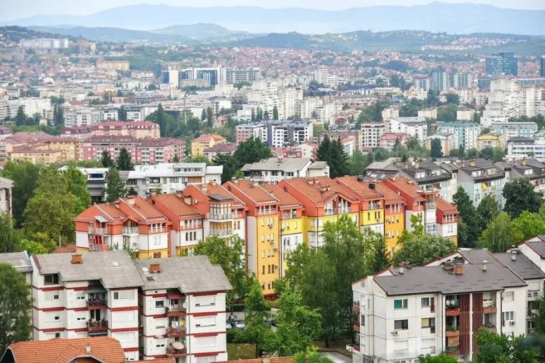 Banjaluka: Pronađeno beživotno tijelo žene u stanu
