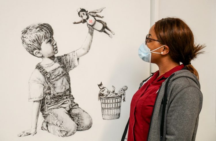 Banksy slavno djelo iz bolnice prodaje za 3 miliona funti i donira zdravstvu