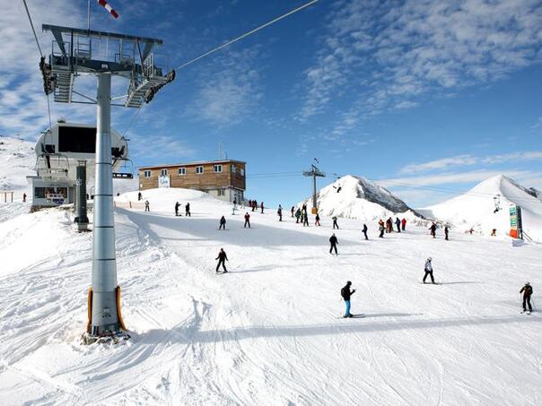 Bansko u Bugarskoj proizvodi struju pomoću male hidroturbine u cijevi za vodosnabijdevanje