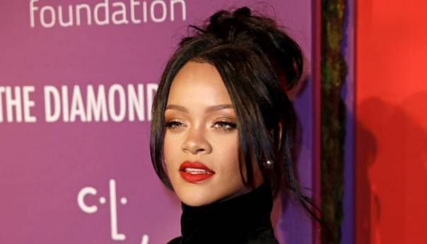 Barbados proglasio Rihannu nacionalnom junakinjom