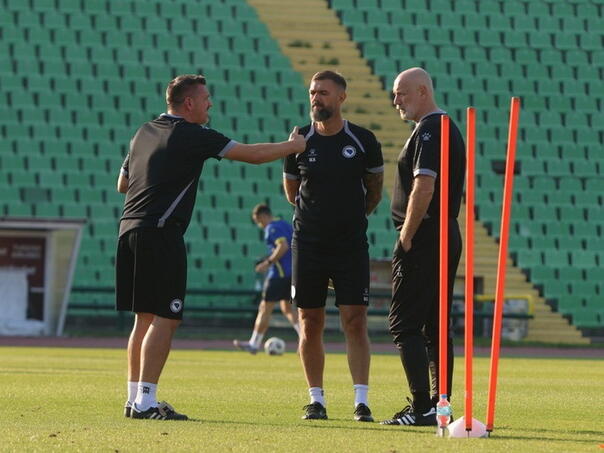 Barbarez izabrao sastav: Kulenović i Radeljić će utakmicu pratiti sa tribina