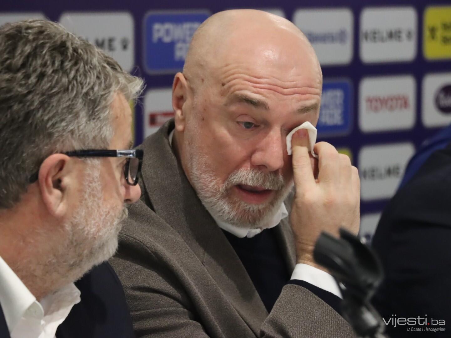 Barbarez u suzama: Čekam da zasvira naša himna, to mi je životni san