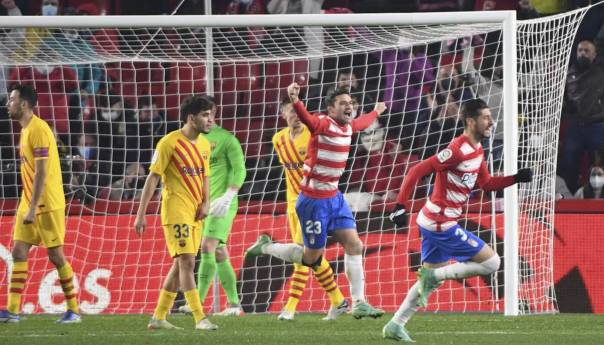 Barca s igračem manje ispustila pobjedu u 89'