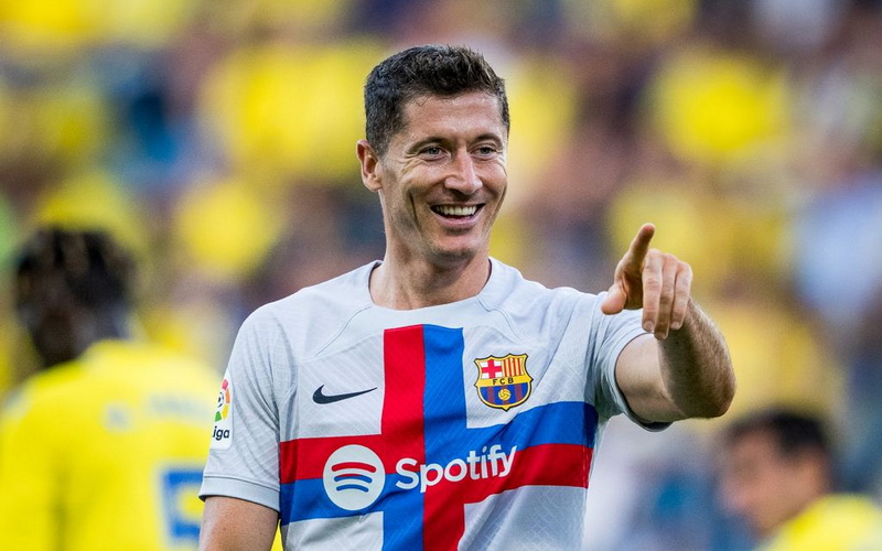 Barcelona deklasirala Cadiz, Lewandowski opet zabio
