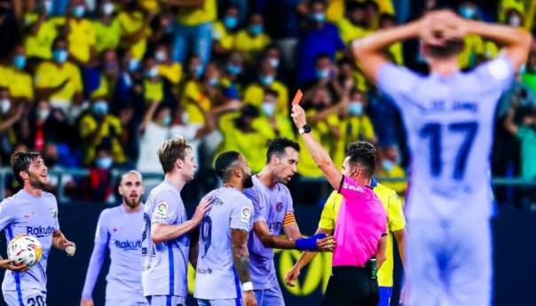 Barcelona nije uspjela da pobijedi ni Cadiz: Koeman dobio crveni karton