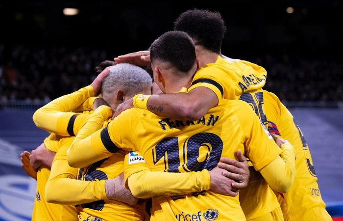 Barcelona ponizila Real u Madridu!