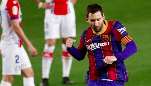 Barcelona savladala Alaves, oporavljeni Pjanić ušao s klupe