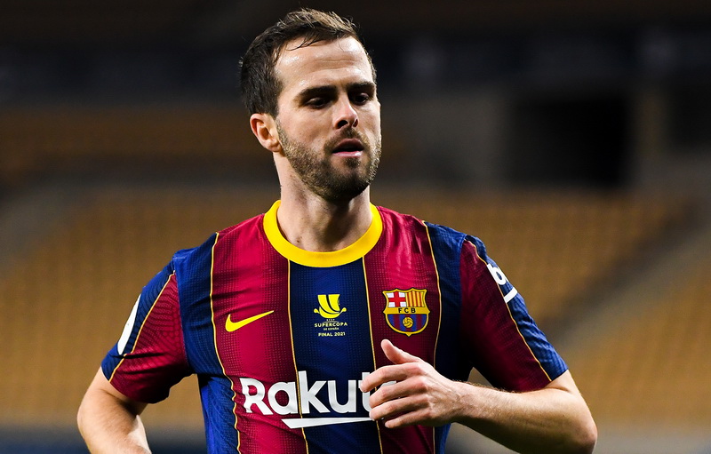 Barcelona se želi riješiti Pjanića