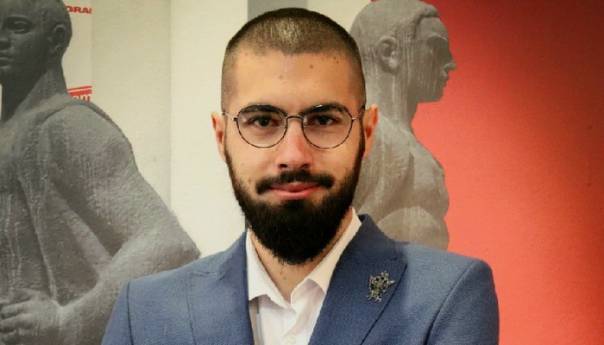 Barović: Crna Gora je pod okupacijom Crkve Srbije, Crnogorci i Bošnjaci ne uče iz svojih žrtava