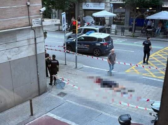 Barselona: Muškarac brutalno likvidiran ispred policijske stanice