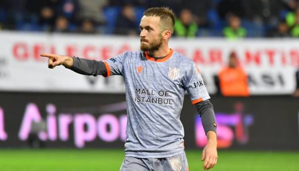 Basaksekir u 90. minuti stigao do pobjede i preuzeo vrh