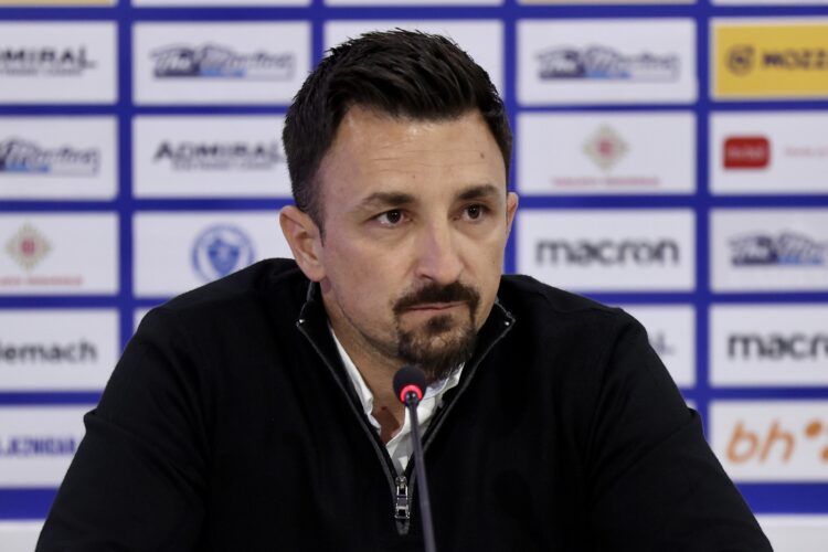 Bašić: Da li treba da izbušimo sve lopte u BiH i krenemo od nule?