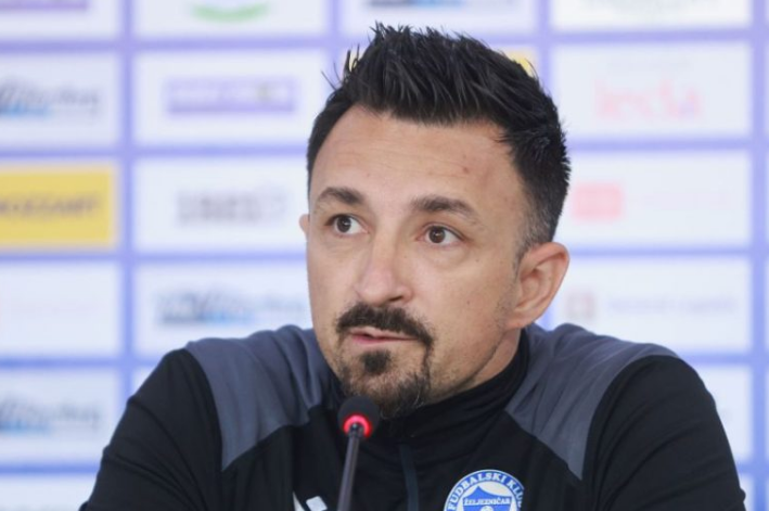 Bašić podnio ostavku: Pobjeda ništa ne mijenja, odlazim!
