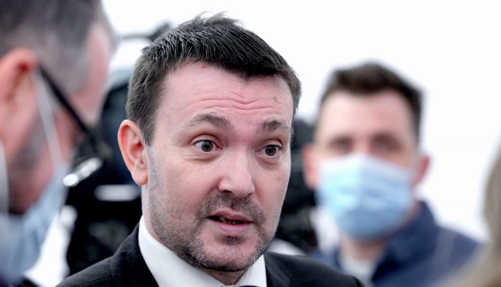 Bauk: Neprihvatljivo je da Srbija glumi regionalni Haag