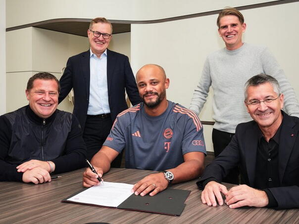 Bayern nagradio Kompanyja nakon pobjede u derbiju protiv Borussije Dortmund