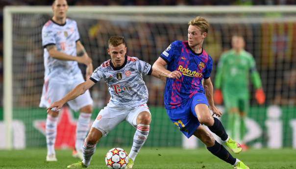 Bayern protiv Barcelone pred praznim tribinama