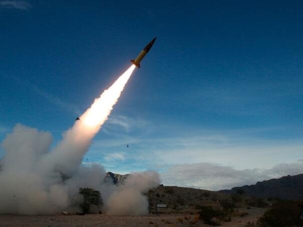 BBC: Ukrajina prvi put koristi američke rakete dugog dometa za napade na Rusiju