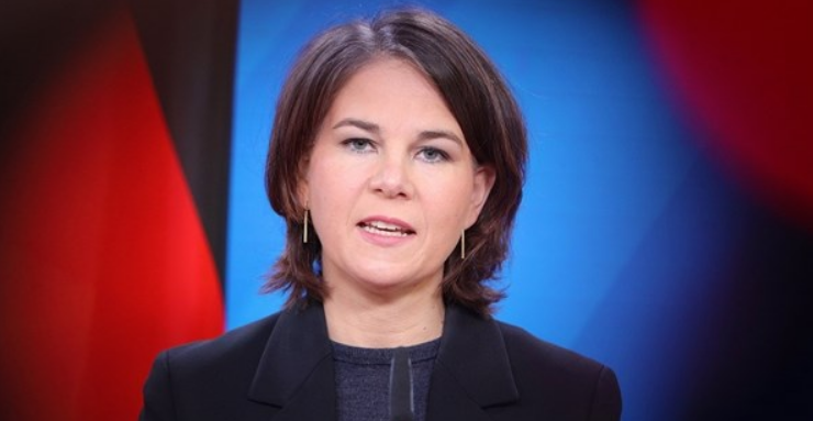 Baerbock: Zabrana ruske nafte i plina gurnula bi Njemačku u haos
