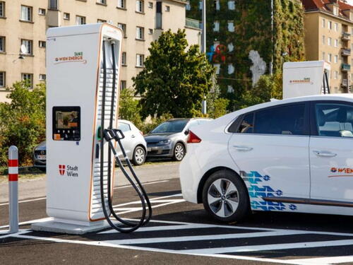 Beč dobio parkove za brzo punjenje električnih automobila