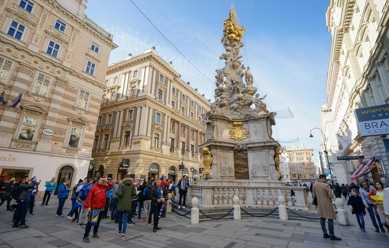 Beč: Manje trgovine od danas nastavljaju s radom