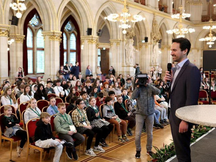 Beč usvojio Povelju o digitalnim pravima djece i mladih