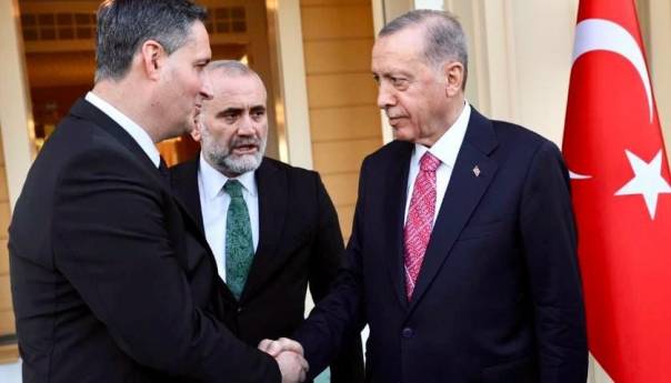 Bećirović čestitao Erdoanu pobjedu na predsjedničkim izborima
