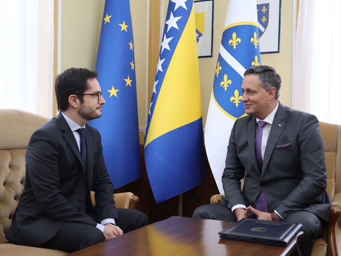 Bećirović-Delmas: Nastaviti podržavati nezavisnost, teritorijalni integritet i suverenitet BiH