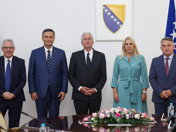 Bećirović: Direktoru CIA-e ukazano da politika rukovodstva RS ugrožava mir