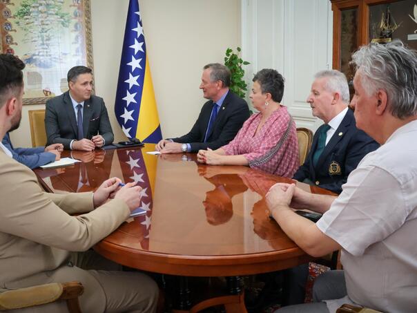 Bećirović: Dobro organizirana dijaspora ima važnu ulogu u jačanju države BiH