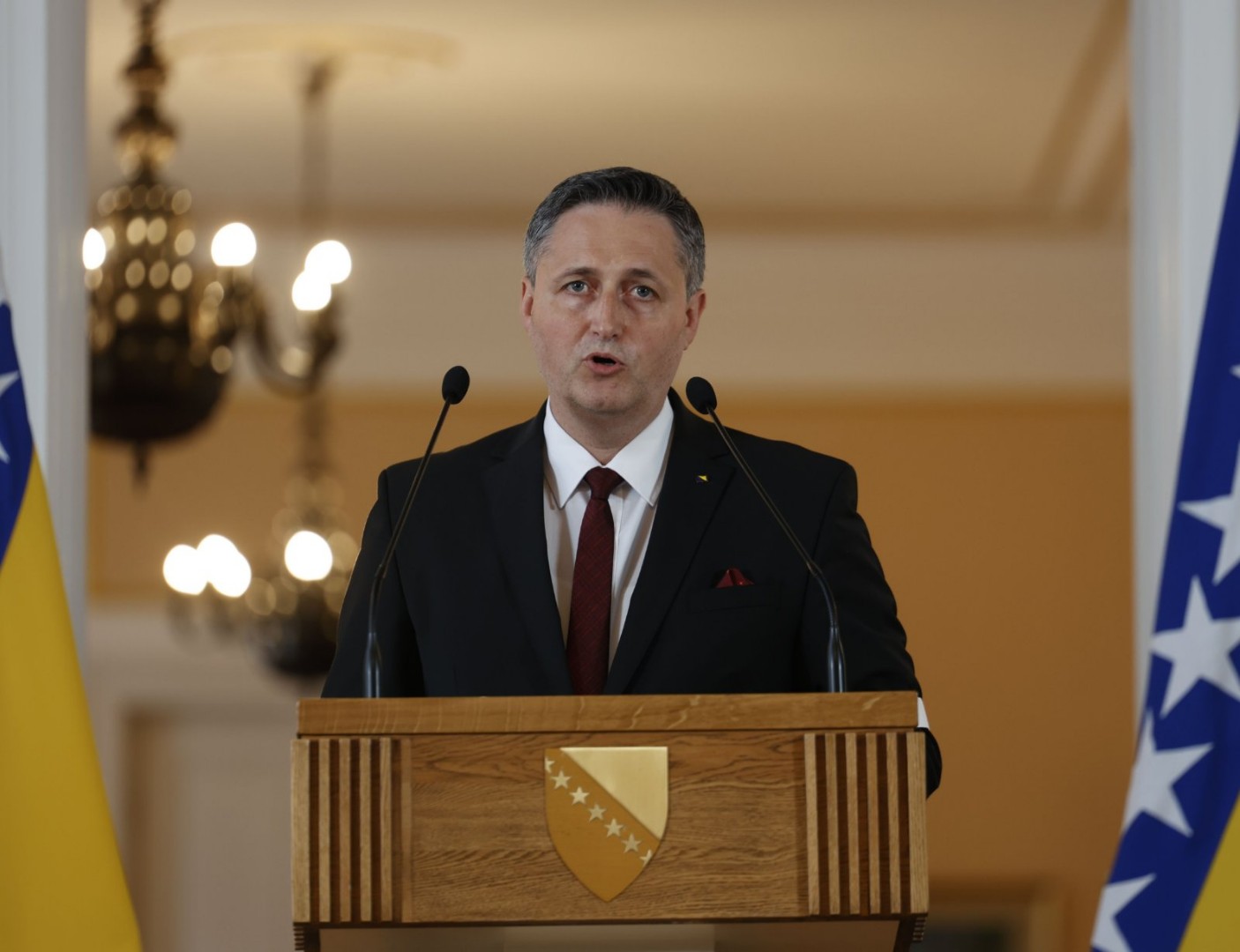 Bećirović: Dodik neka zaboravi i mirno i nemirno razbijanje države BiH