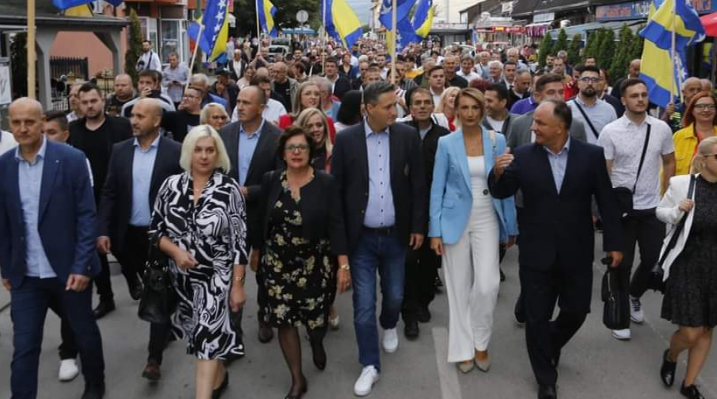 Bećirović: Drugog oktobra zaustaviti negativne trendove u zemlji
