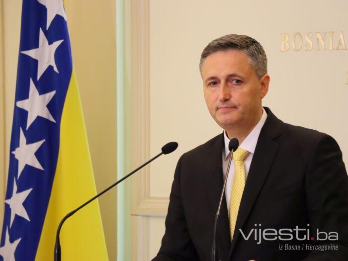 Bećirović: Državni udar još traje, a obruč oko bjegunaca od pravde se steže