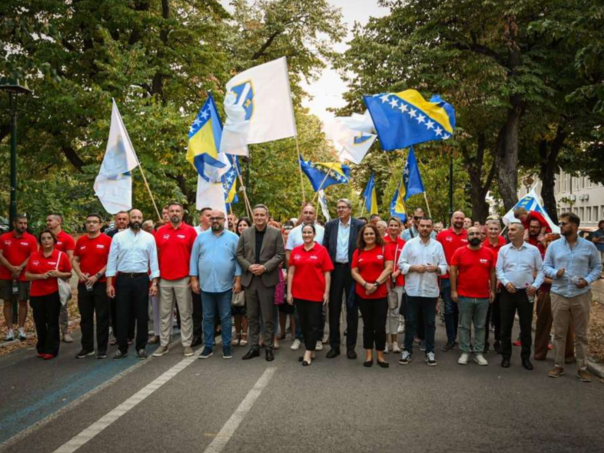 Bećirović: Državni vrh Srbije vodi anticivilizacijsku politiku