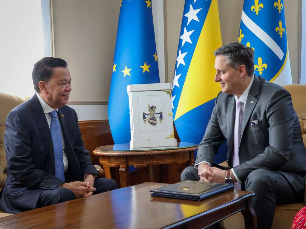 Bećirović: Hvala Indoneziji na podršci Rezoluciji o Srebrenici