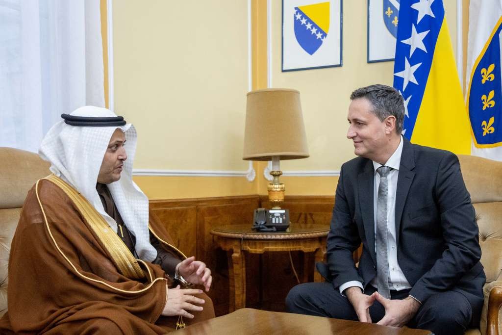 Bećirović i Al Ahmadi o unapređenju bilateralnih odnosa BiH i Kraljevine Saudijske Arabije 