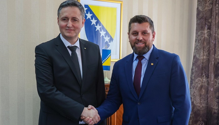 Bećirović i Duraković: Prestati sa izjavama koje unose nemir